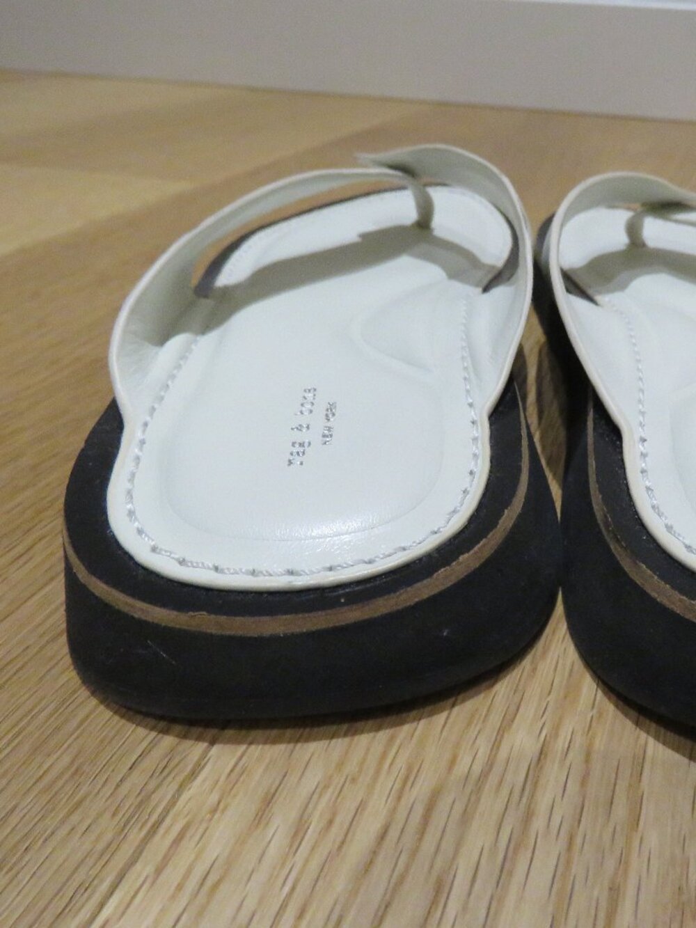RAG & BONE Parker Thong Sandal Shoe Antique White US 6.5 Minimalist Quiet Luxury - Picture 9 of 11